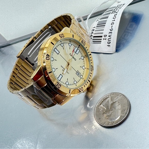 Casio Stainless Steel Watch
40mm Case in Diameter - Picture 7 of 10